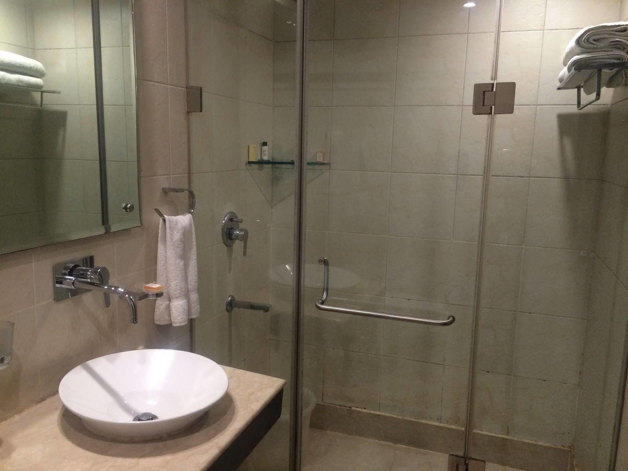 Fabhotel Rockland Ню Делхи Екстериор снимка