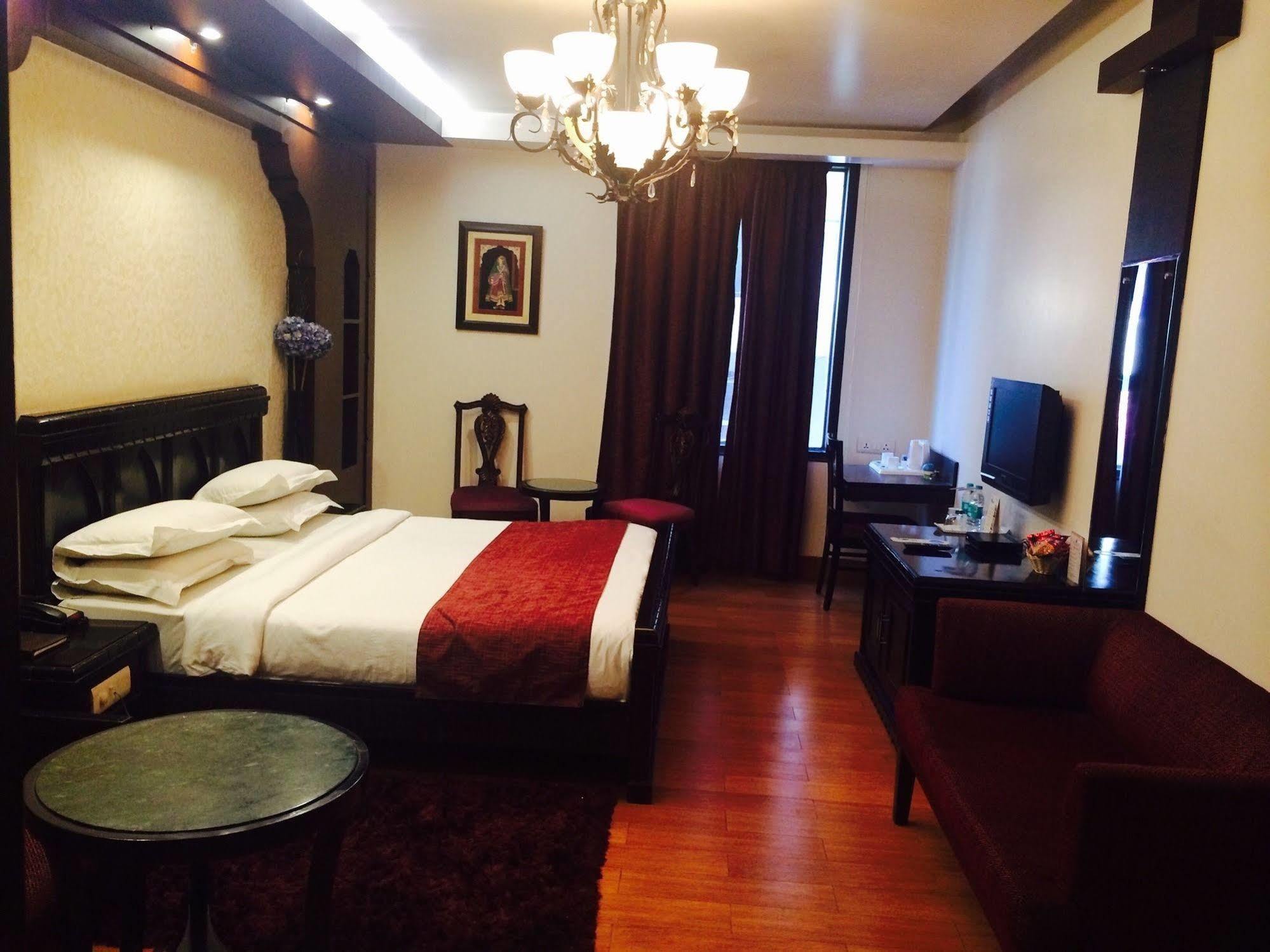 Fabhotel Rockland Ню Делхи Екстериор снимка